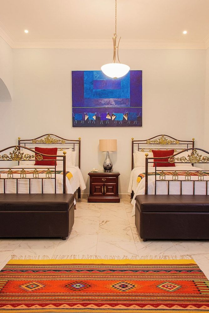 Hotel De La Parra Junior Suite 3