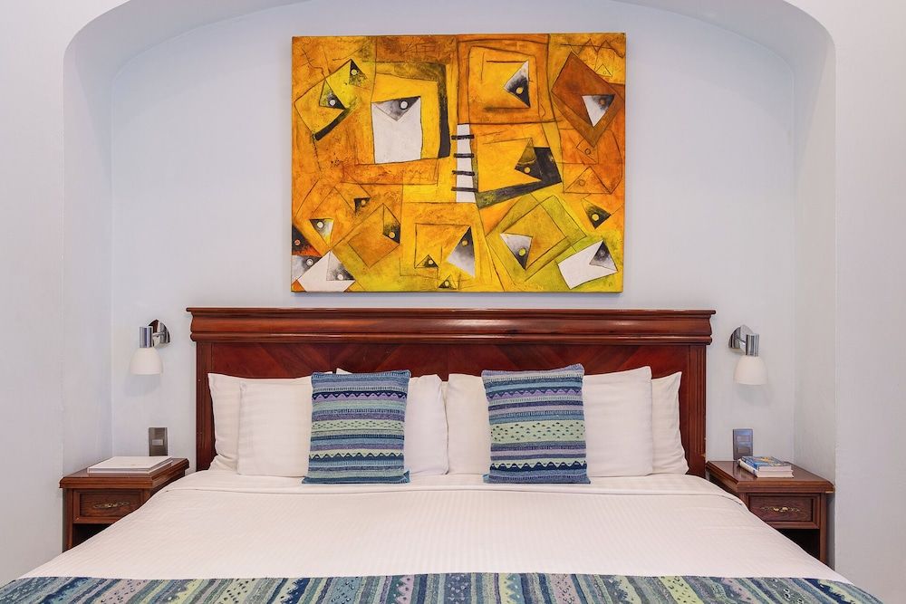 Junior Suite, 1 King Bed, Terrace