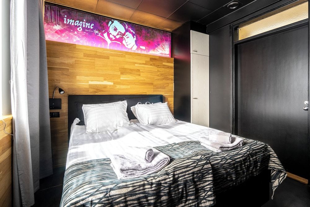 Time Hostel CITY Standard Double Room, 1 Queen Bed, Non Smoking 4