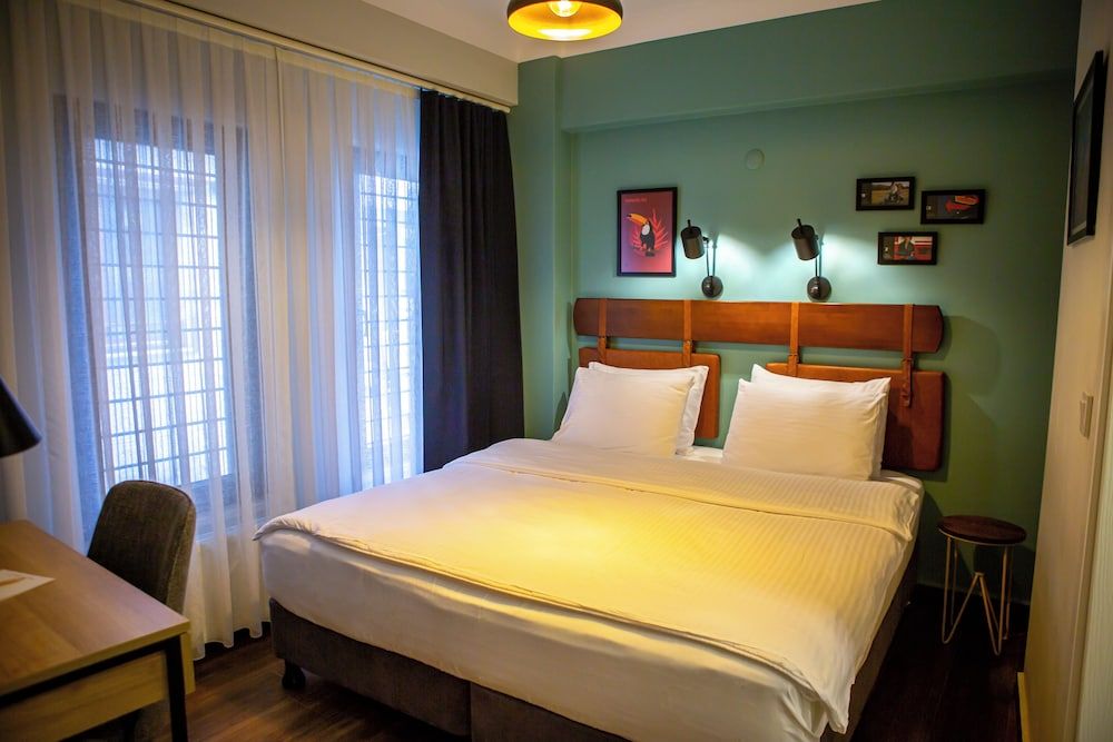 The Abies Design Room Medium Superior 2