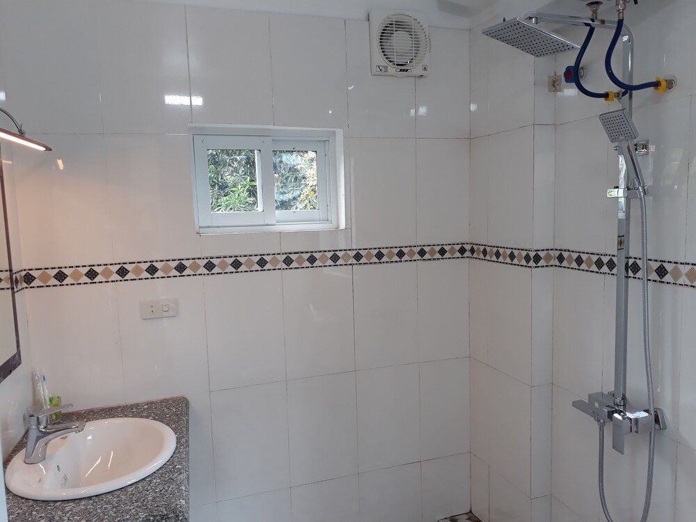 Center Tam Coc Homestay Deluxe Double Room 4