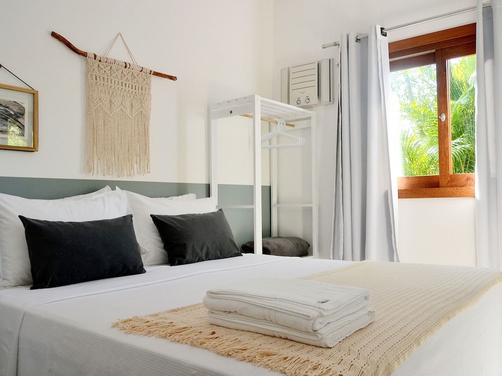 Standard Suite, 1 Queen Bed