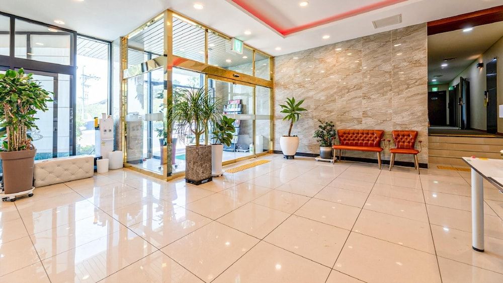 undefined Jeju Dodubong 2