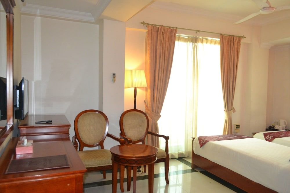 Hotel Nikko Tower Standard Twin Room