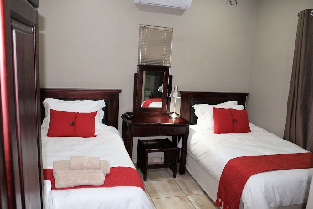 Standard Room, 2 Twin Beds, Non Smoking
