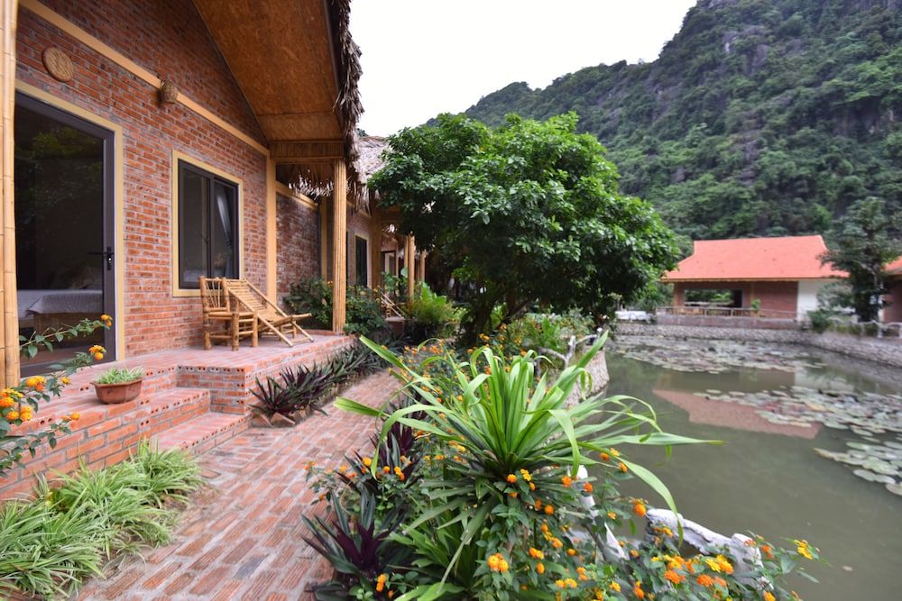 Tamcoc Valley Homestay Family Bungalow 10