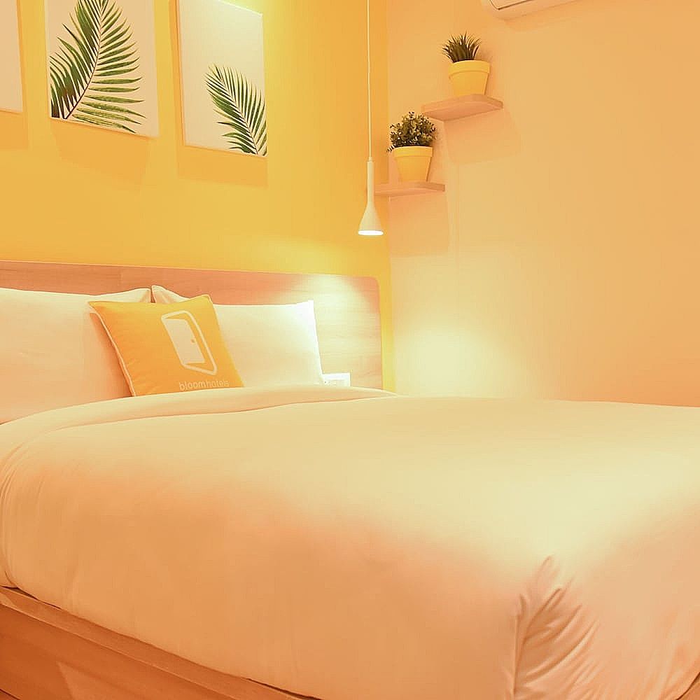 Bloom Golf Course Road Standard Room 6