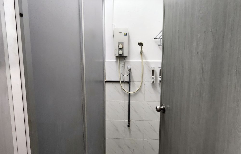 undefined Vintage Inn 10