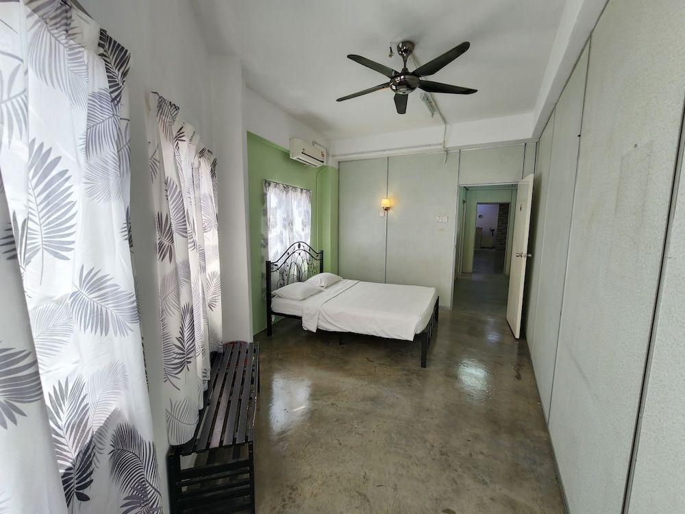 Vintage Inn Standard Double Room 2