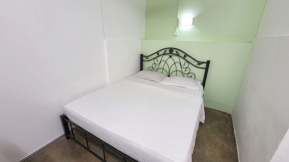 Vintage Inn Superior Double Room 4