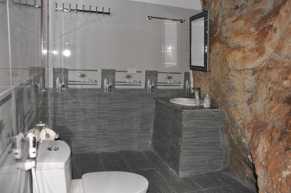 Trang An Valley Bungalow Double Bungalow 11