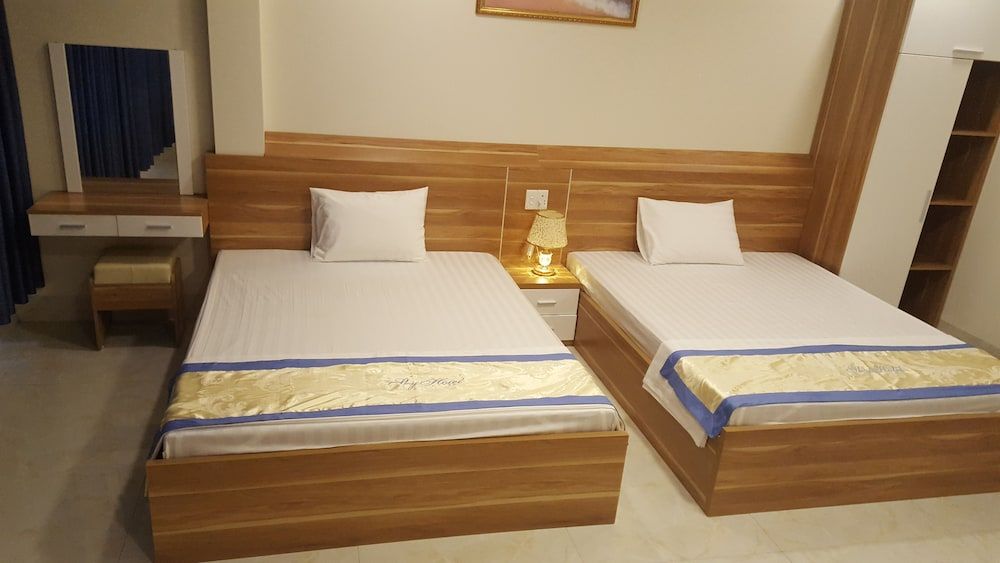 undefined Sky Hotel 10