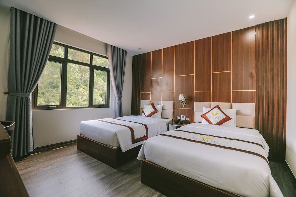 undefined Prosperity Ha Long Hotel 2