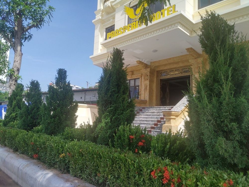 undefined Prosperity Ha Long Hotel 6