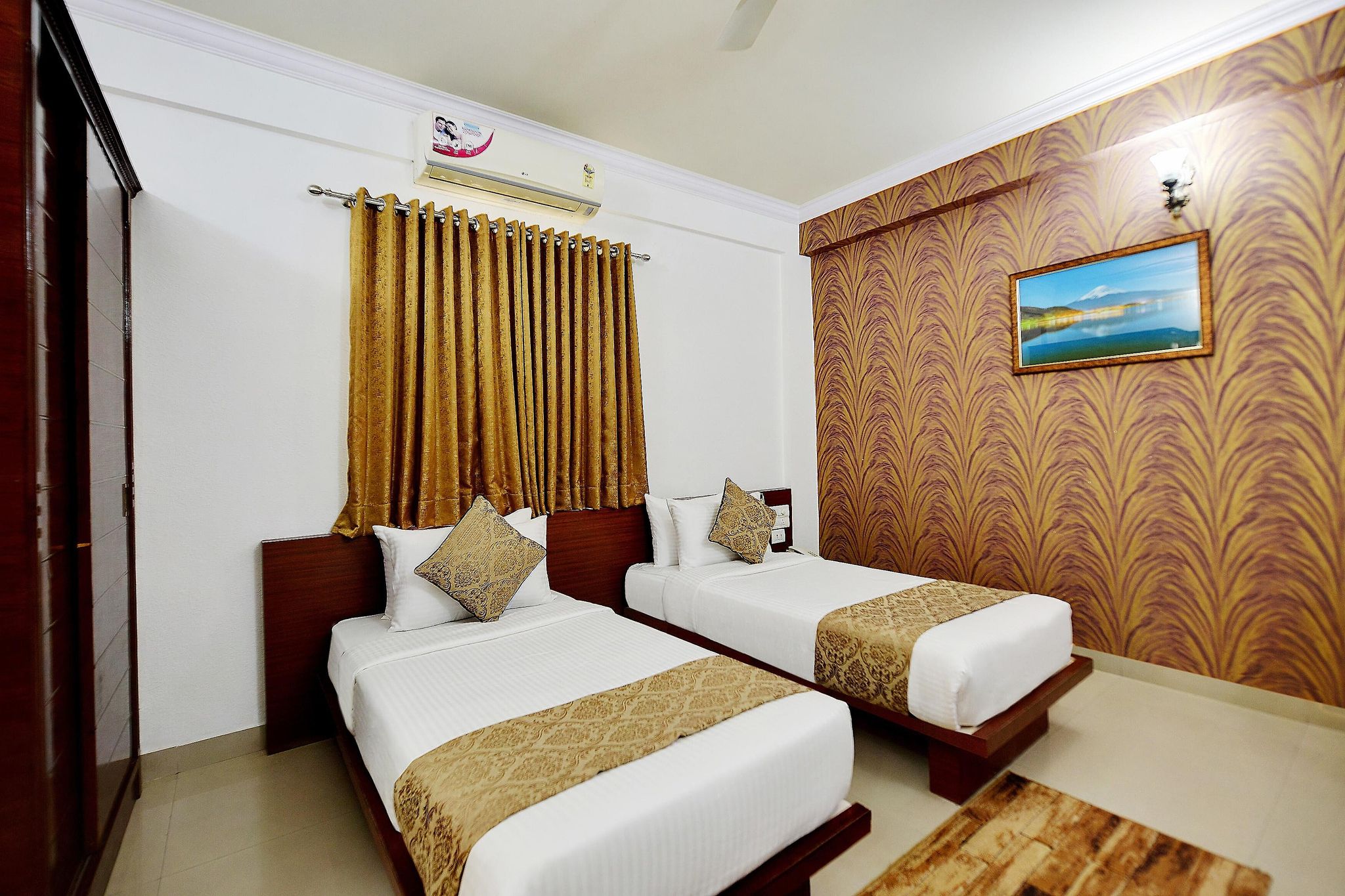 Premium King Twin Room