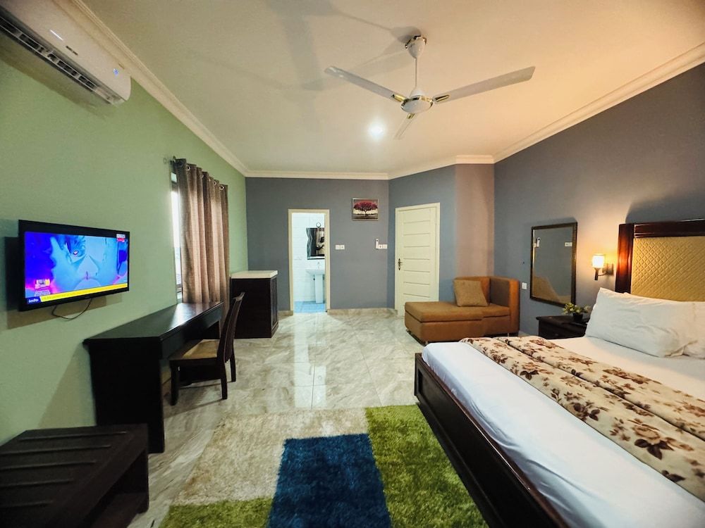 Dafika Lodge Executive Room, 1 King Bed 4