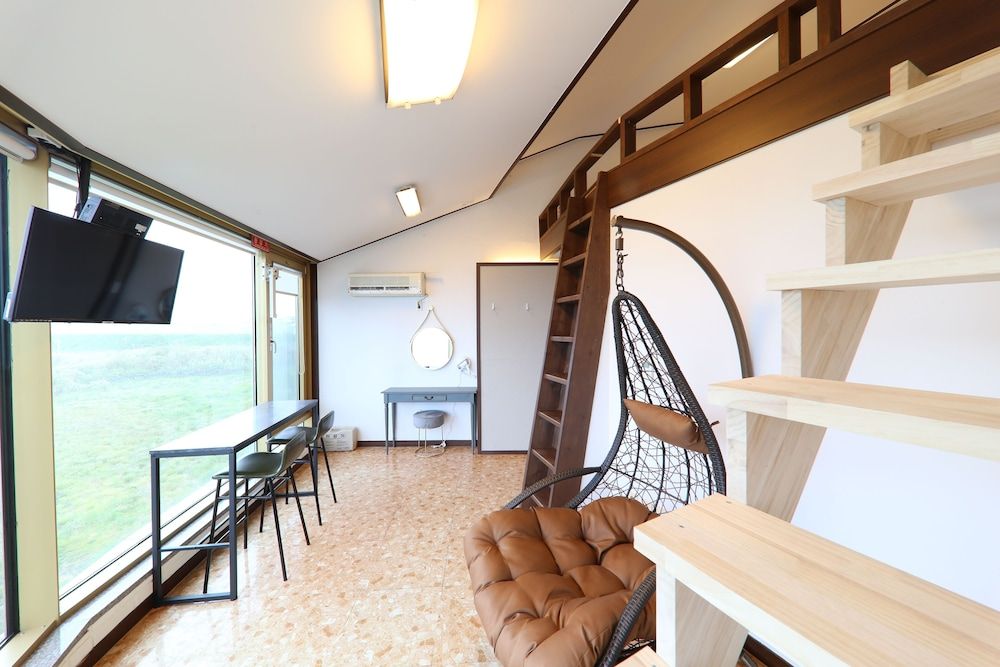 undefined Pure Stay Ocean 10