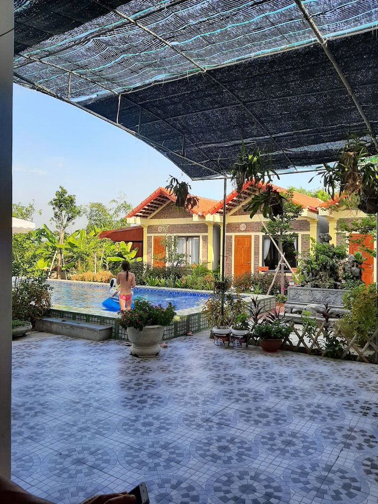 Tam Coc Sunrise Homestay Panoramic Double Room, Non Smoking, Pool View 3