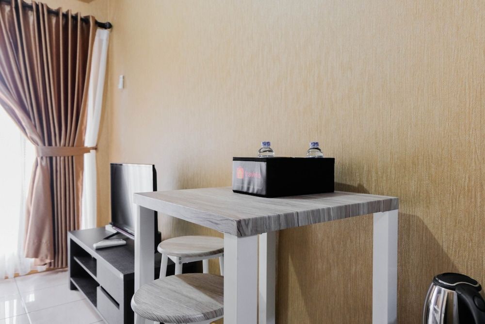 Luxury and Cozy Studio M-Town Apartment Room 6