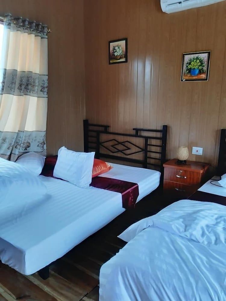 Hang Mua Bungalow Family Room 7