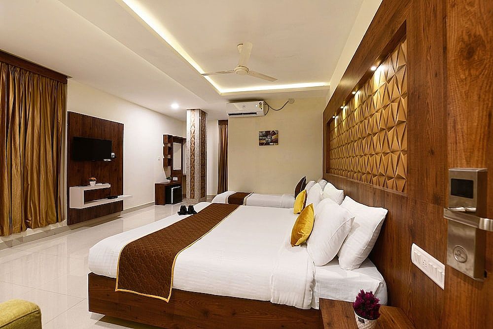 Hotel B V Colours Executive 8