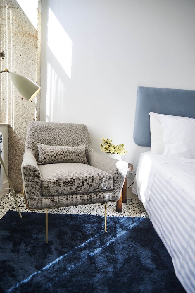 Pause Apartments Junior Apartment 7