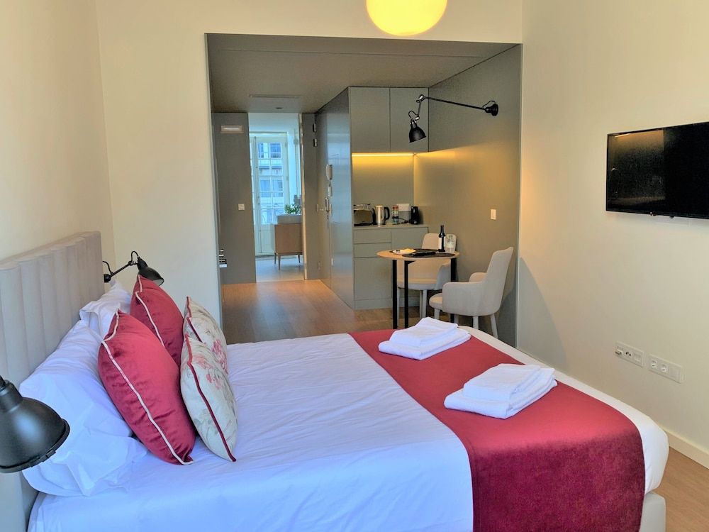 undefined Clérigos Prime Suites by Porto City Hosts