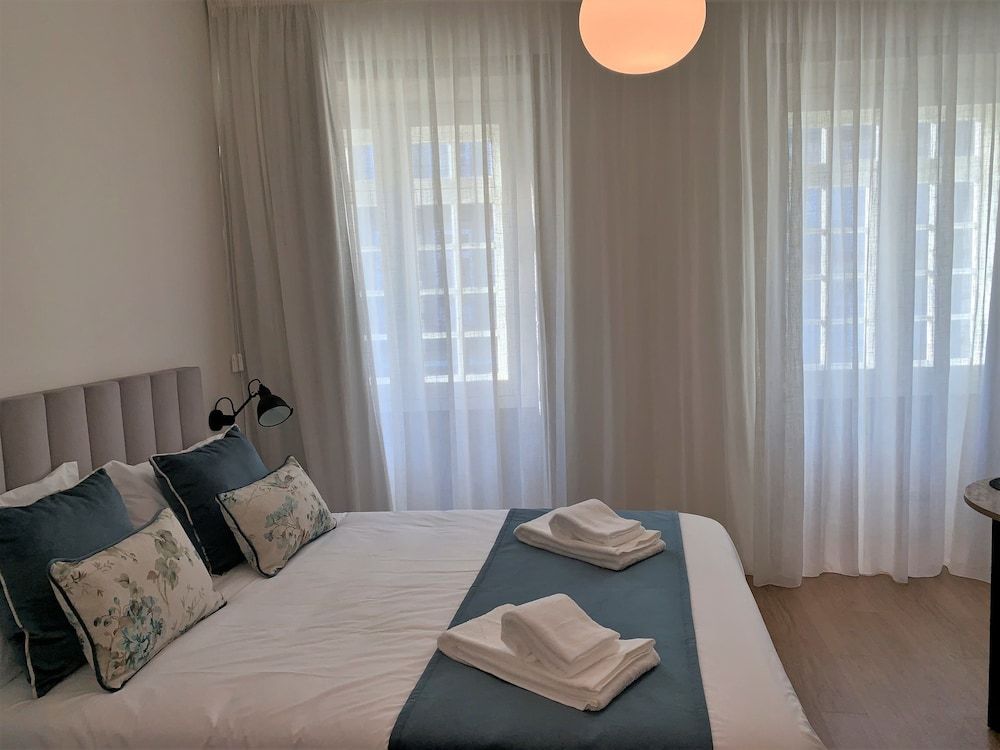 undefined Clérigos Prime Suites by Porto City Hosts 10