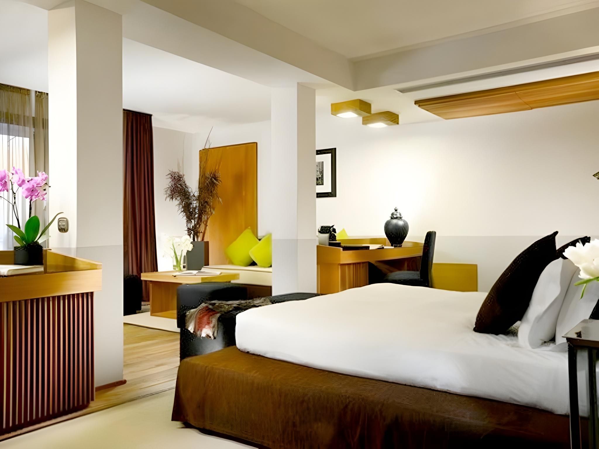 Superior Suite