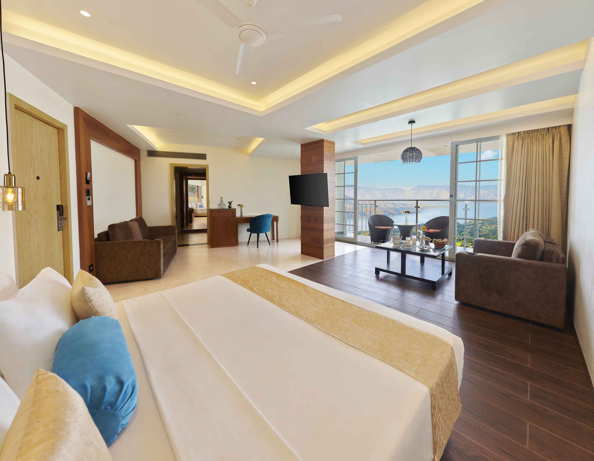 Tulip Suite with Sitout