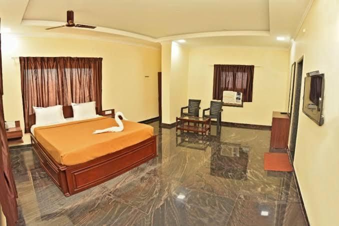 undefined Tenure East Bay Resort 8