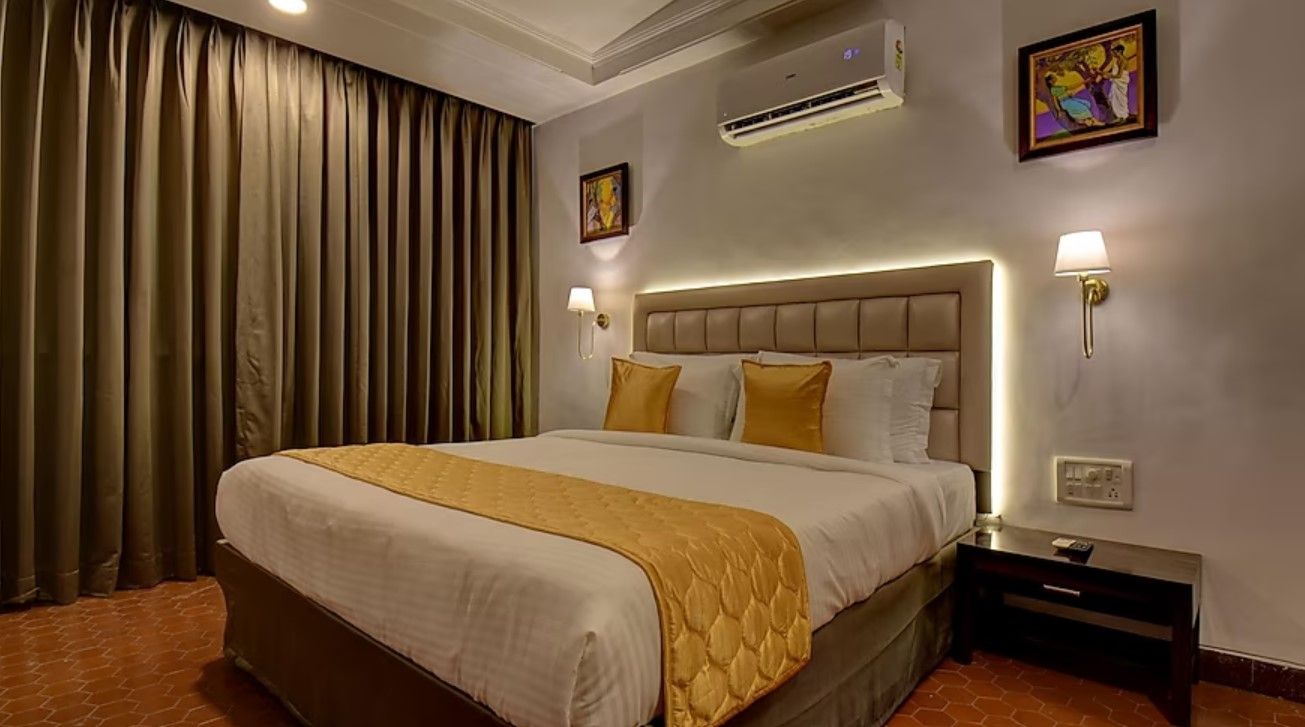 Elite Hotel AC Deluxe Room