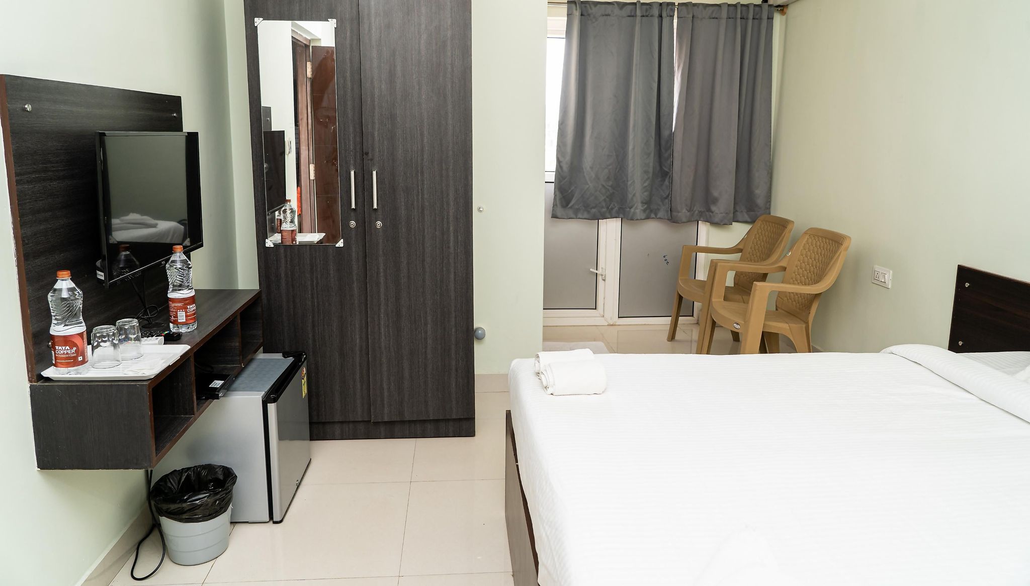 MAYBAACH HOTELS Deluxe room