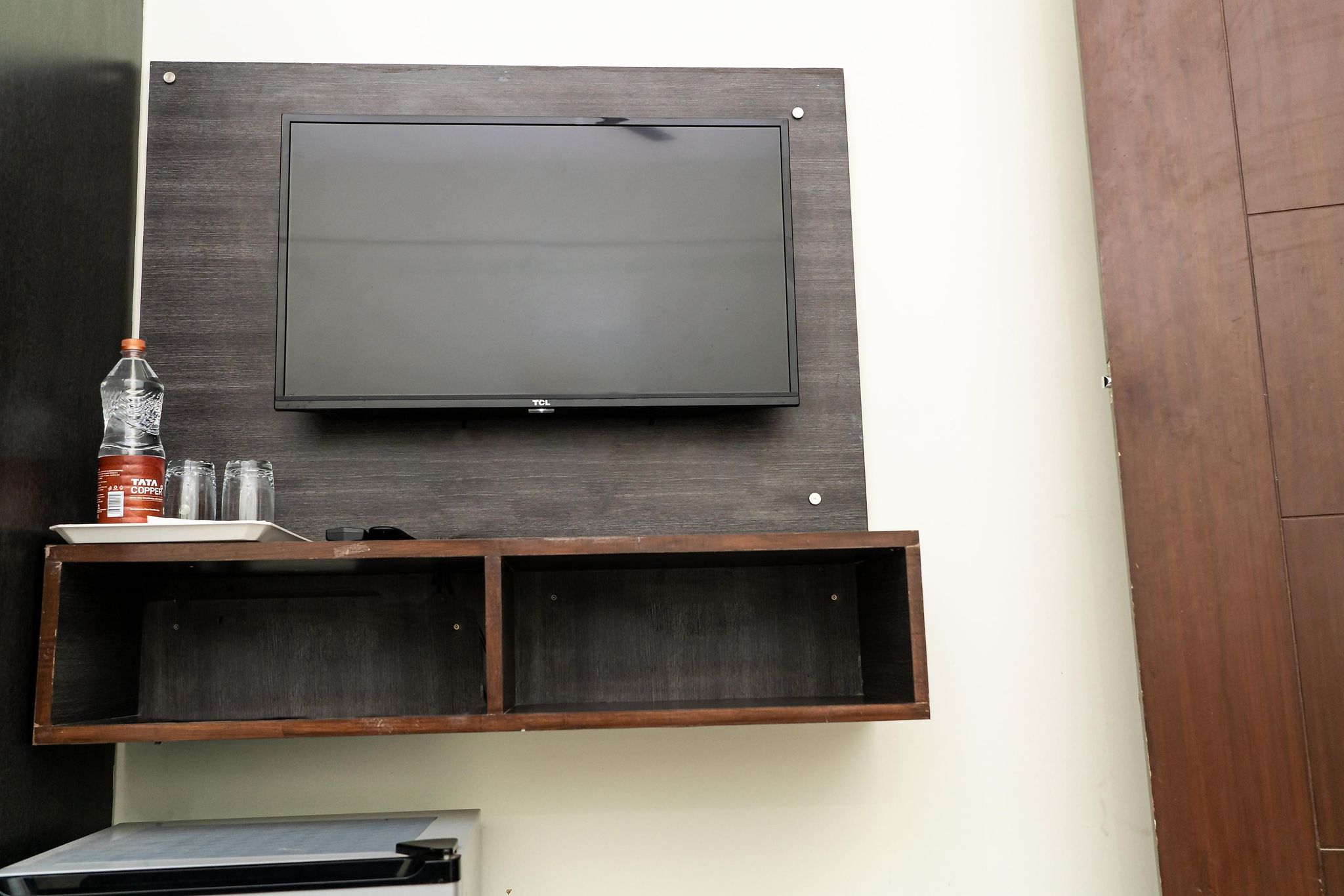 MAYBAACH HOTELS Deluxe room 4