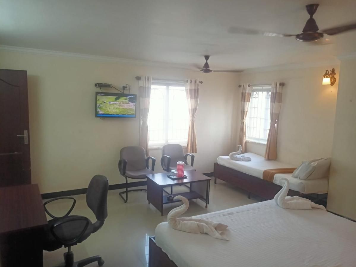 undefined SKY PARK HOTELS 10