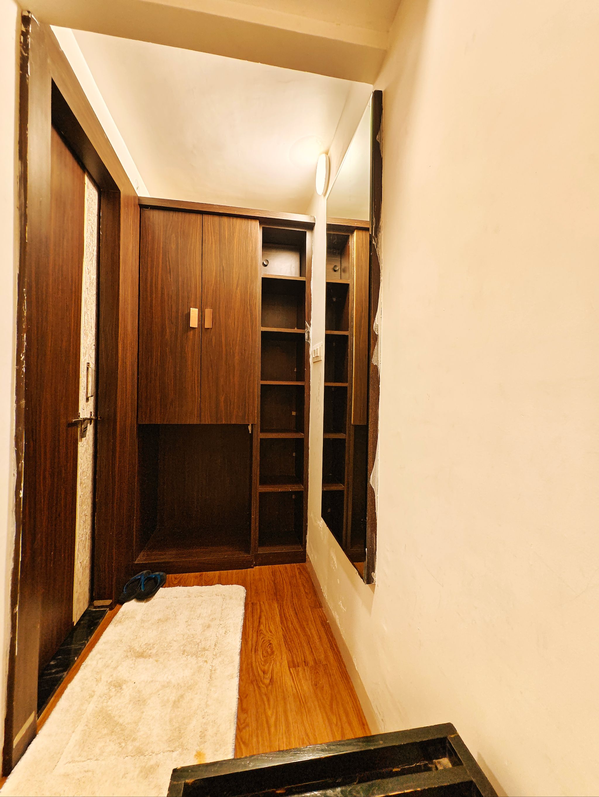 Hotel Meritel Grande, Indore Deluxe Room 9