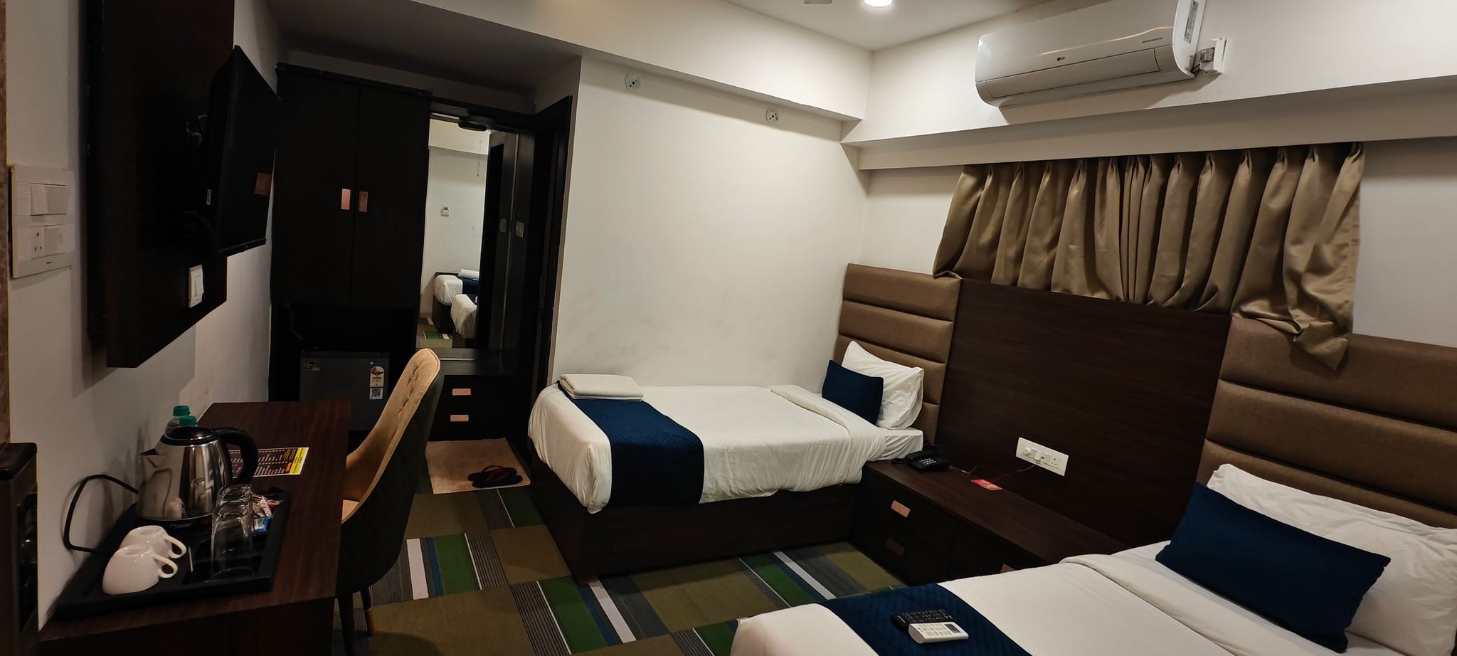 Premium Twin Sharing Room