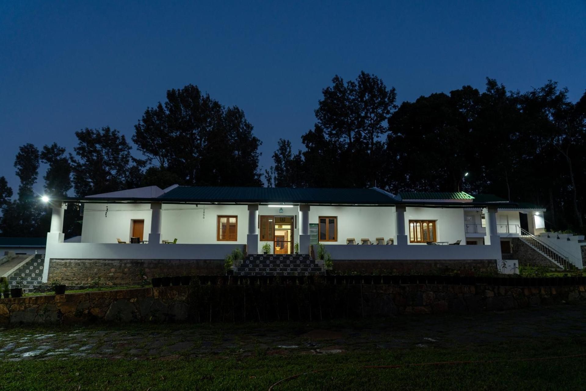 undefined The Inglewood Bungalow 8