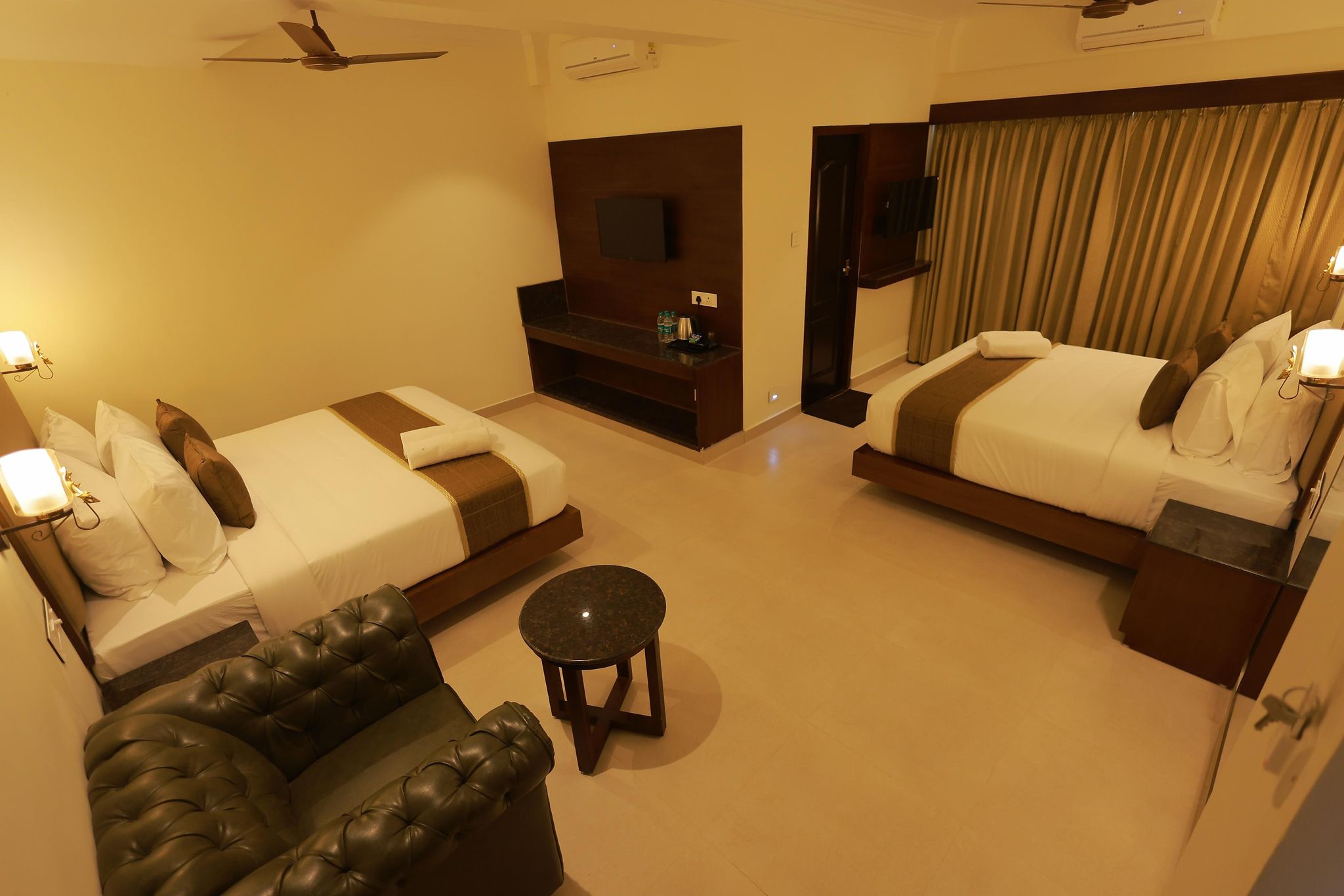 Hotel Comorin Grand Superior Double 2