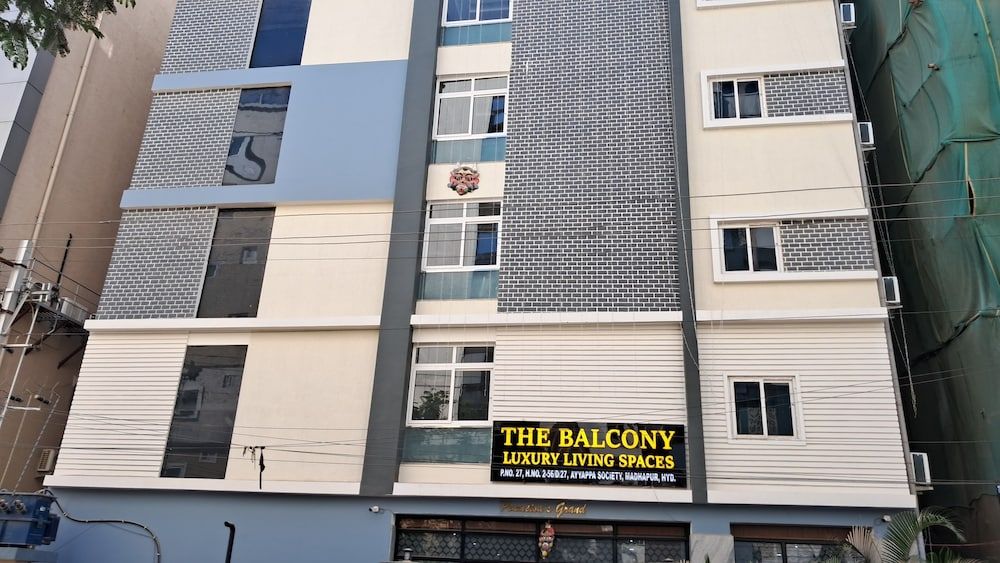 undefined THE BALCONY 9