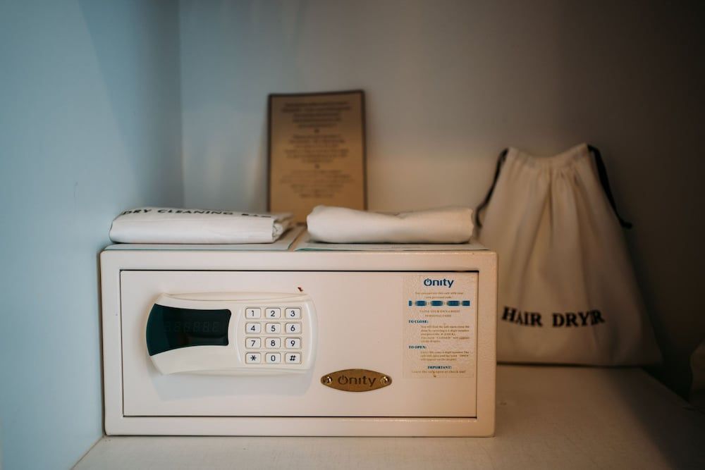 Classic Kameo Hotel & Serviced Apartments, Ayutthaya Deluxe Room 8