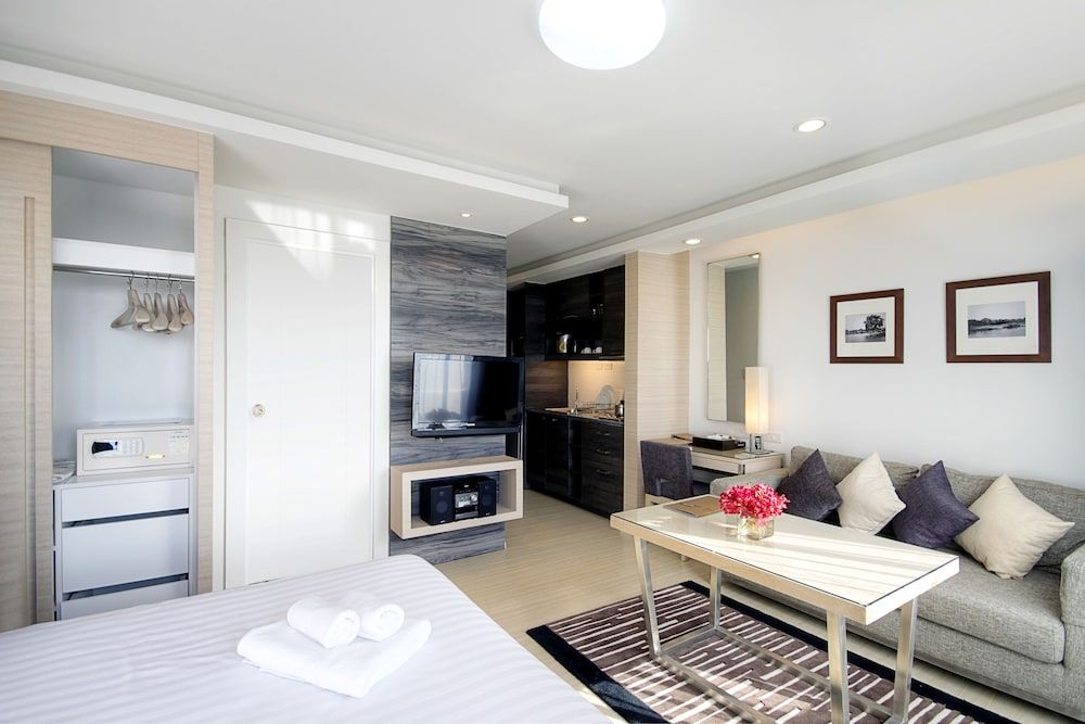 Classic Kameo Hotel & Serviced Apartments, Ayutthaya Deluxe Room 4