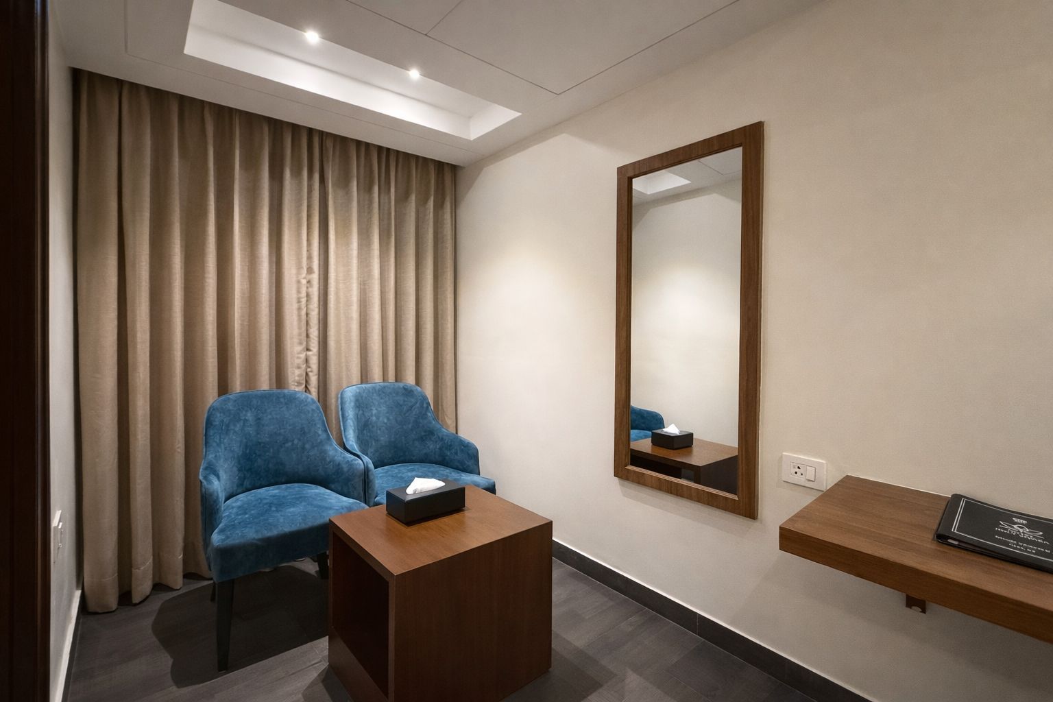 Hotel Holy Vivasa Deluxe Double Room 5