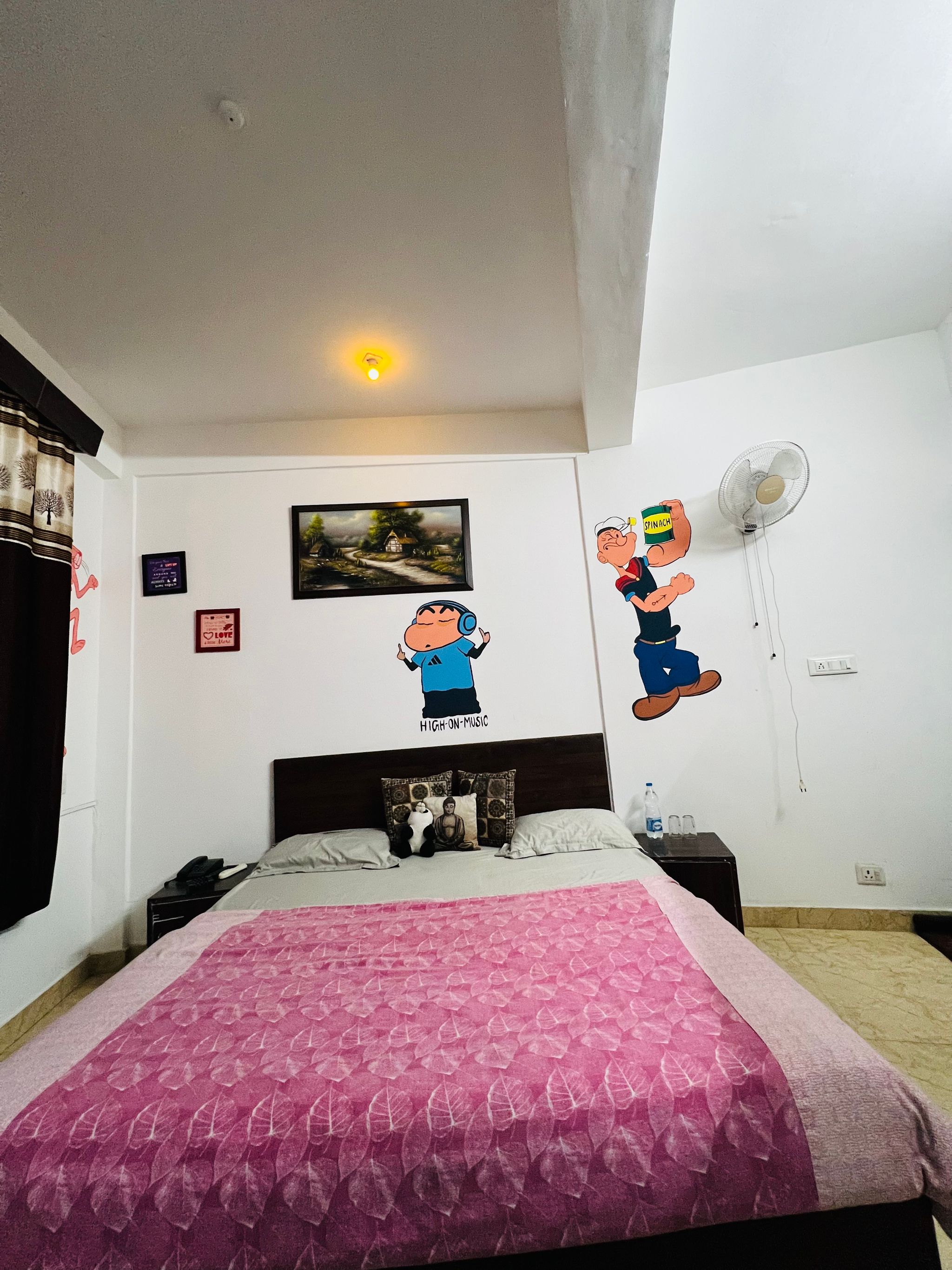 Park Homestay Deluxe Room 4