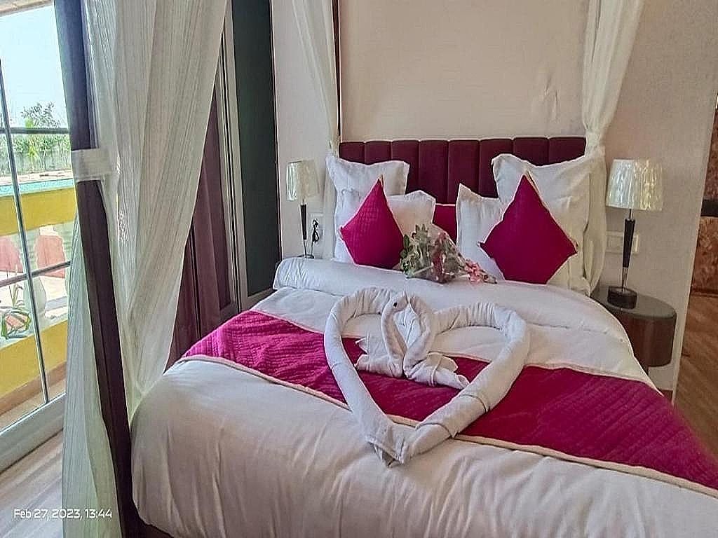 5 States Resorts DELUXE ROOM 2