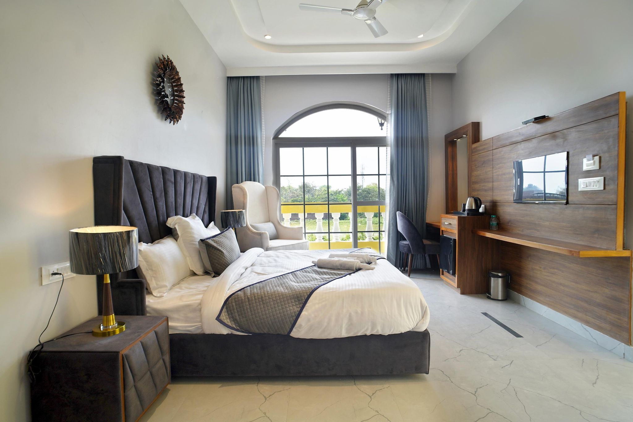 5 States Resorts DELUXE ROOM 3