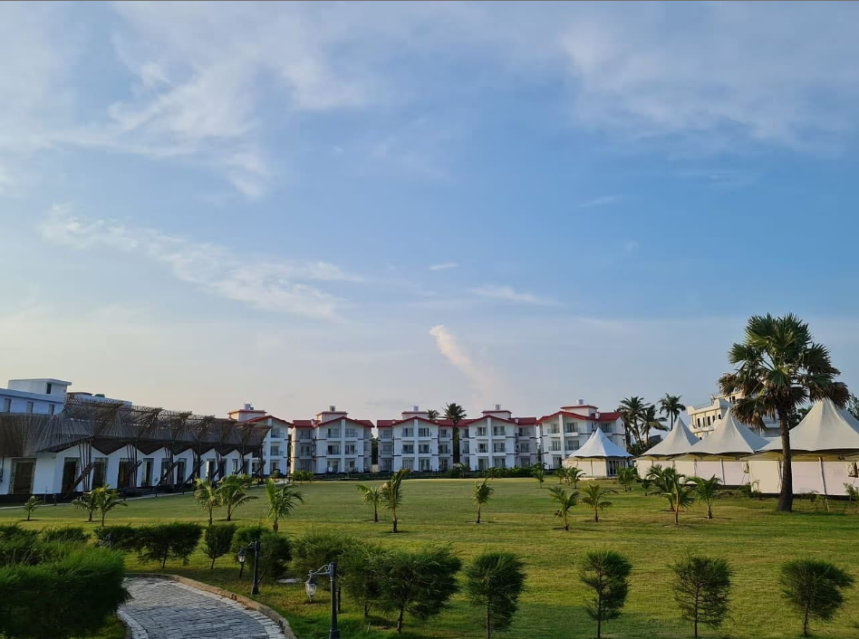 undefined Luxury Amar Tree Resort 8