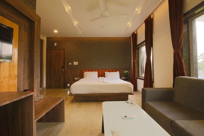 ADB Kanvas, Lataguri Double bed Jungle View 3