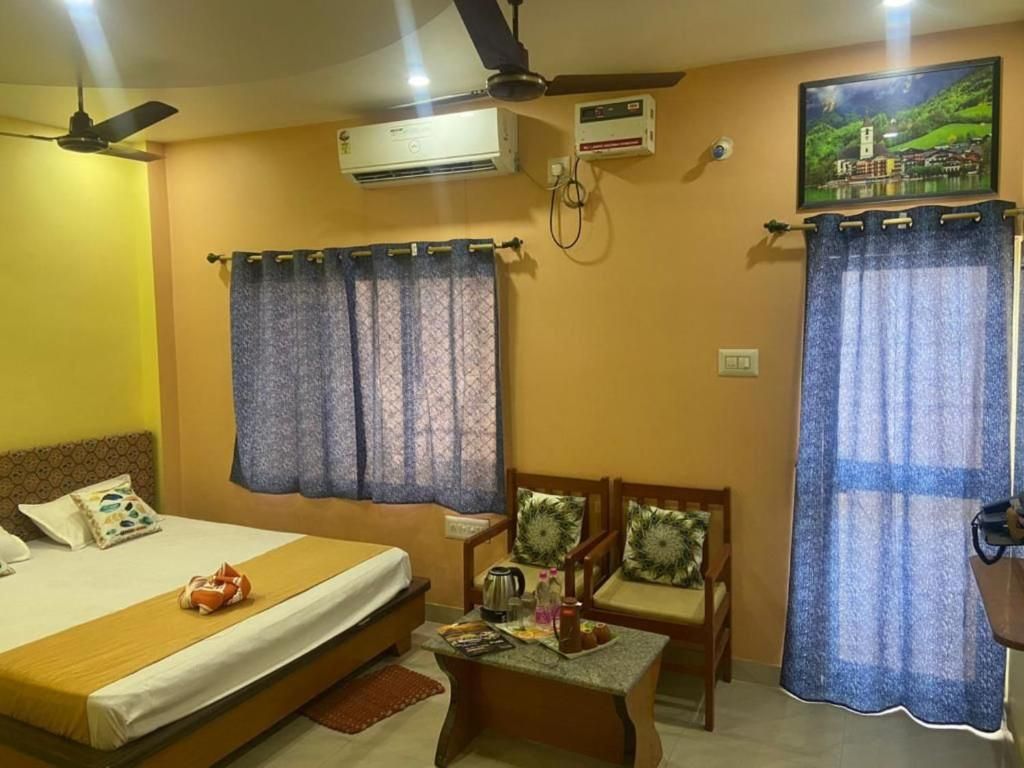 Sunshine Puri Deluxe AC Room 3