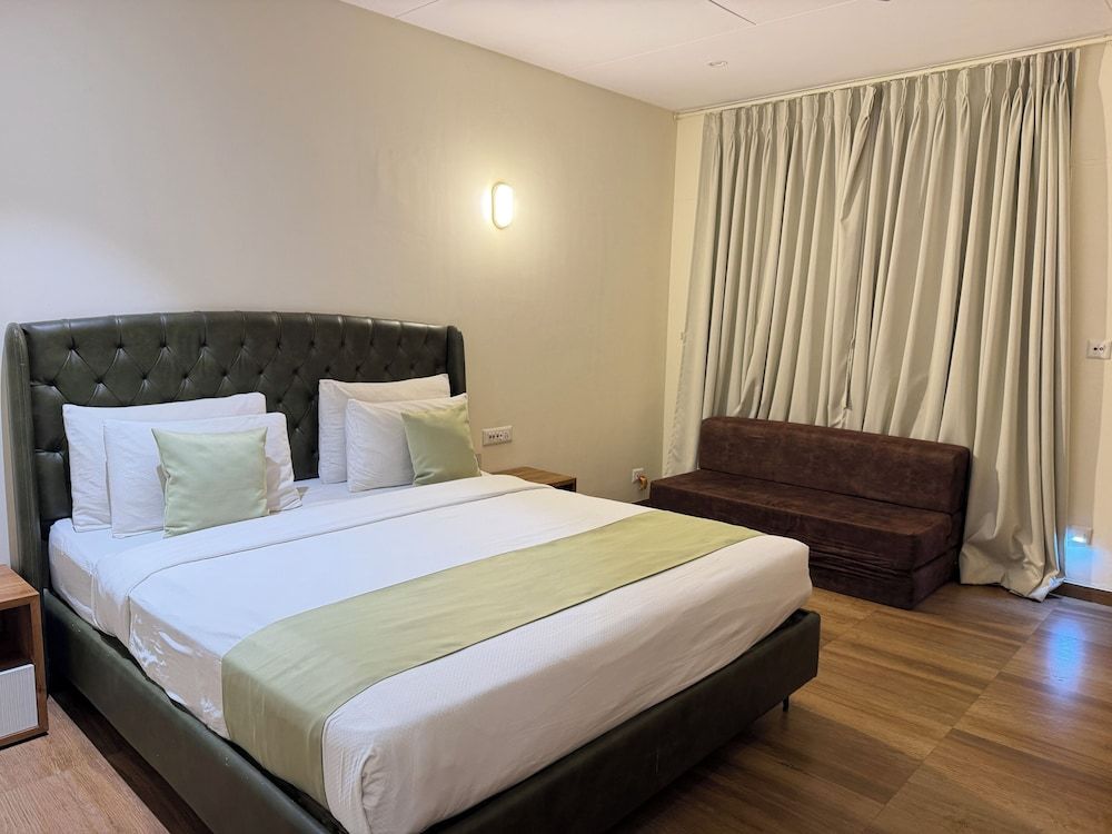 VITS Daman Devka Beach Cottage Room 5